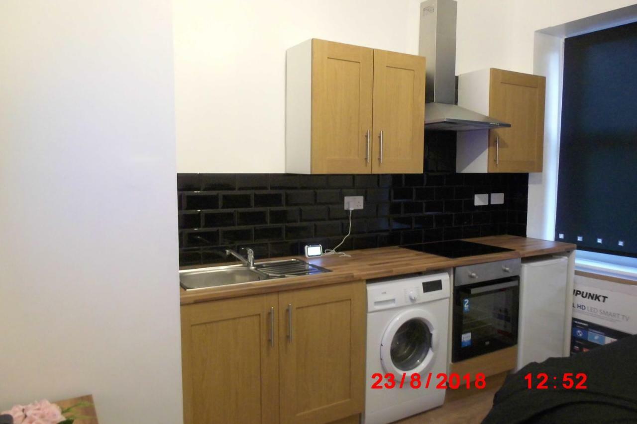 223 Neilston Road Lejlighed Paisley Eksteriør billede
